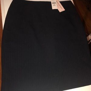 Cute skirt, never worn ✨